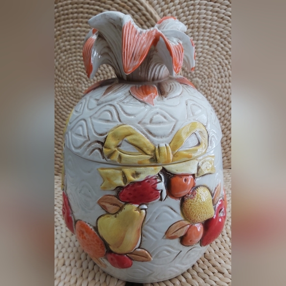 Napco Japan 1970s Pinapple Cookie Jar - Picture 4 of 12
